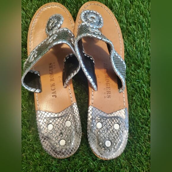 Jack Rogers Women's Silver Grey Wedge Sandals Sz 8 FLAWS - Picture 5 of 14
